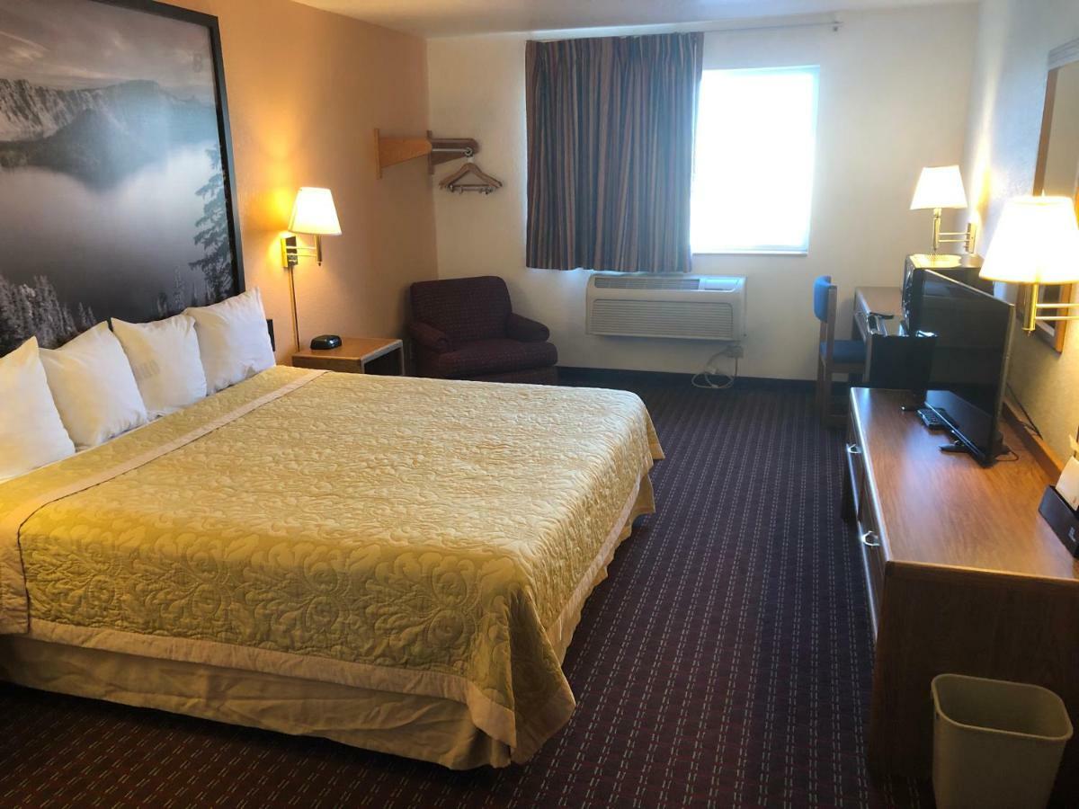 Super 8 By Wyndham The Dalles Or Ngoại thất bức ảnh