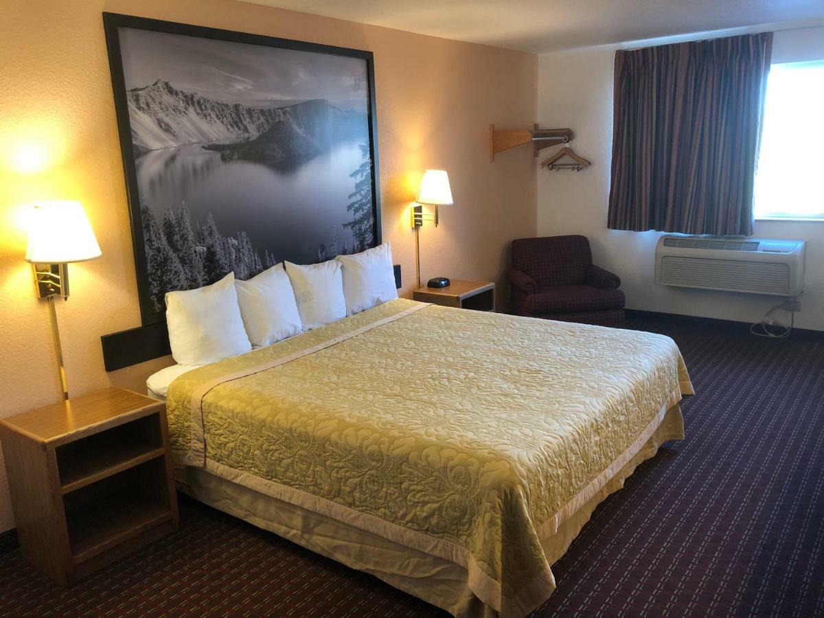 Super 8 By Wyndham The Dalles Or Ngoại thất bức ảnh